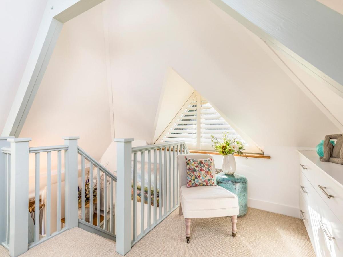 Pass The Keys Peaceful And Beautiful 1 Bedroom Barn Conversion Chichester Exterior foto