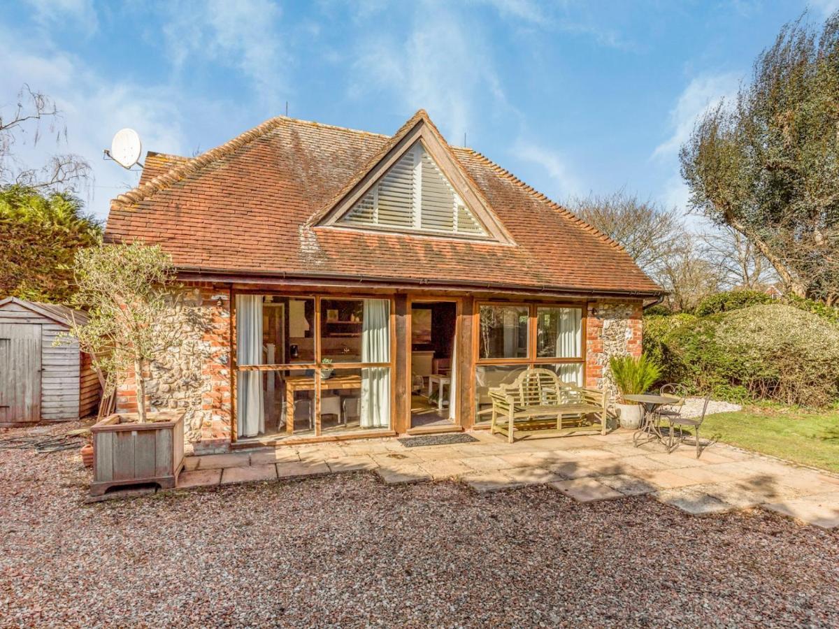 Pass The Keys Peaceful And Beautiful 1 Bedroom Barn Conversion Chichester Exterior foto