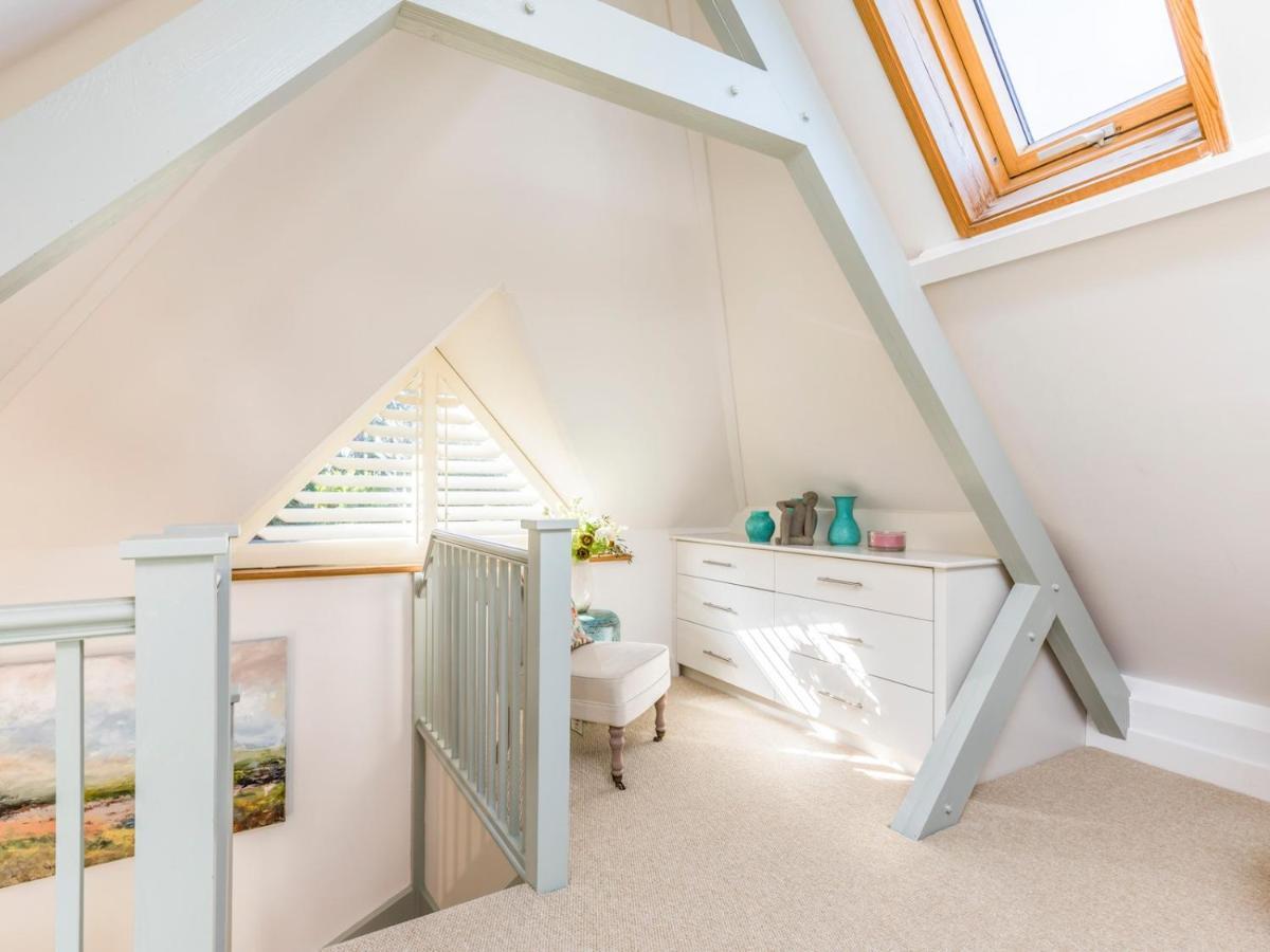 Pass The Keys Peaceful And Beautiful 1 Bedroom Barn Conversion Chichester Exterior foto